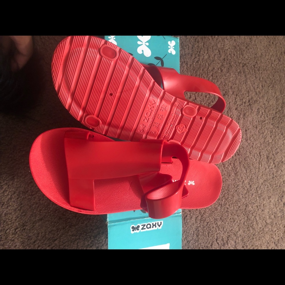 Sandal’s